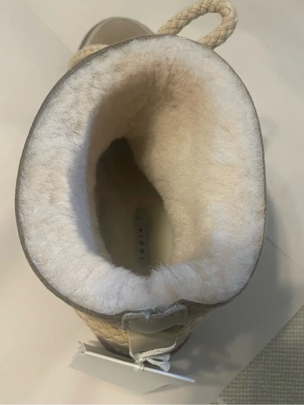 Inuikii Shearling Rope Lace Up Snow Boots NWT Beige Taupe Tan EU 38 US 7.5 8